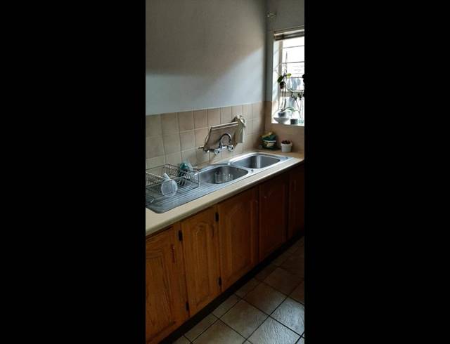 3 BEDROOM TOWNHOUSE FOR SALE IN GLEN MARAIS